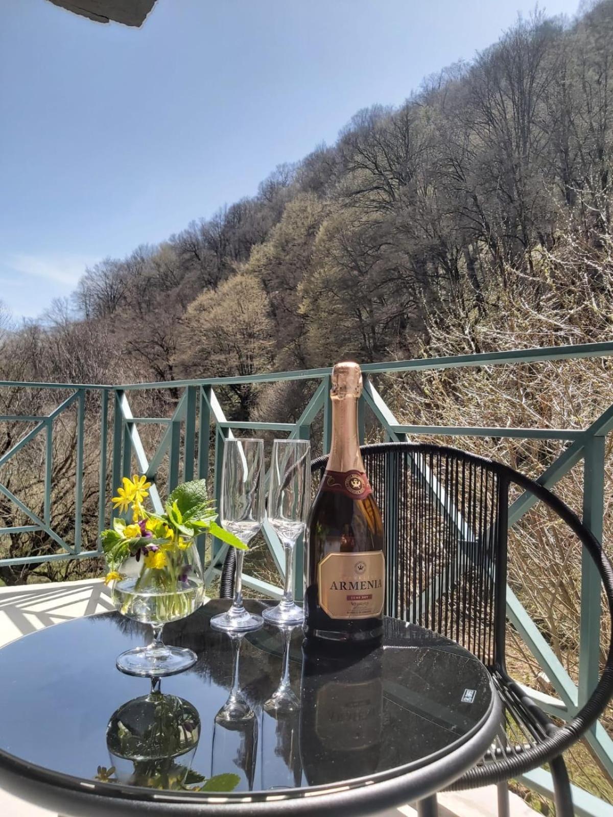 Valley Park Dilijan Luaran gambar